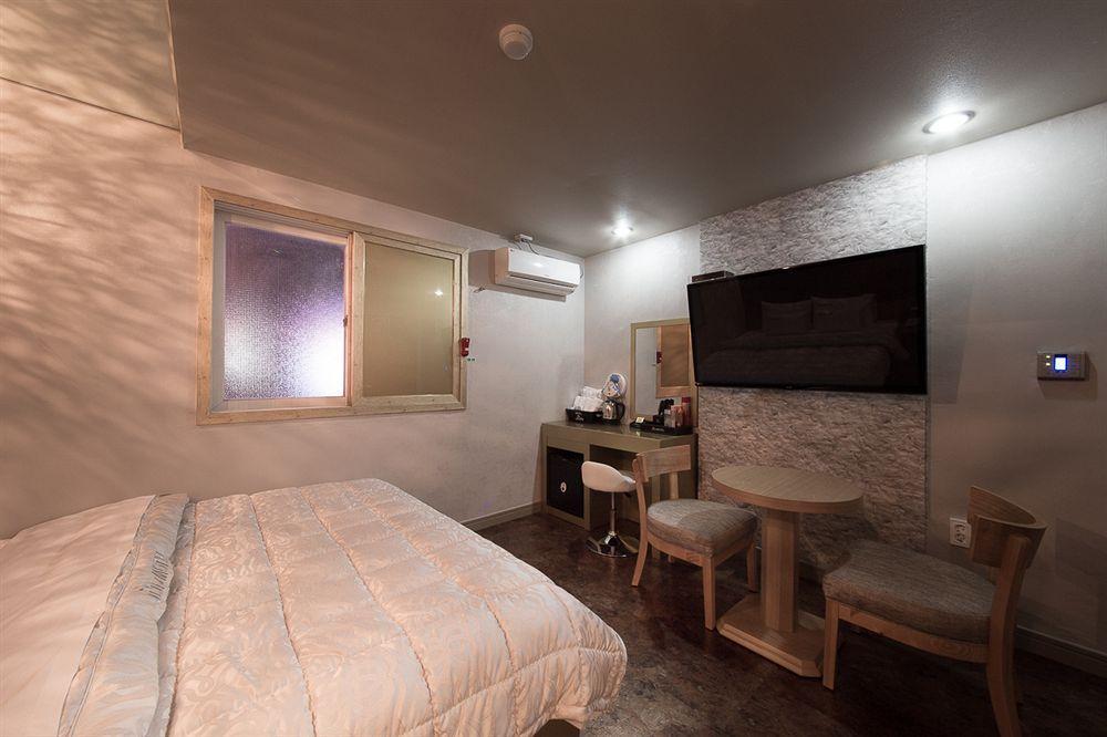 Hotel June Haeundae Busan Ngoại thất bức ảnh