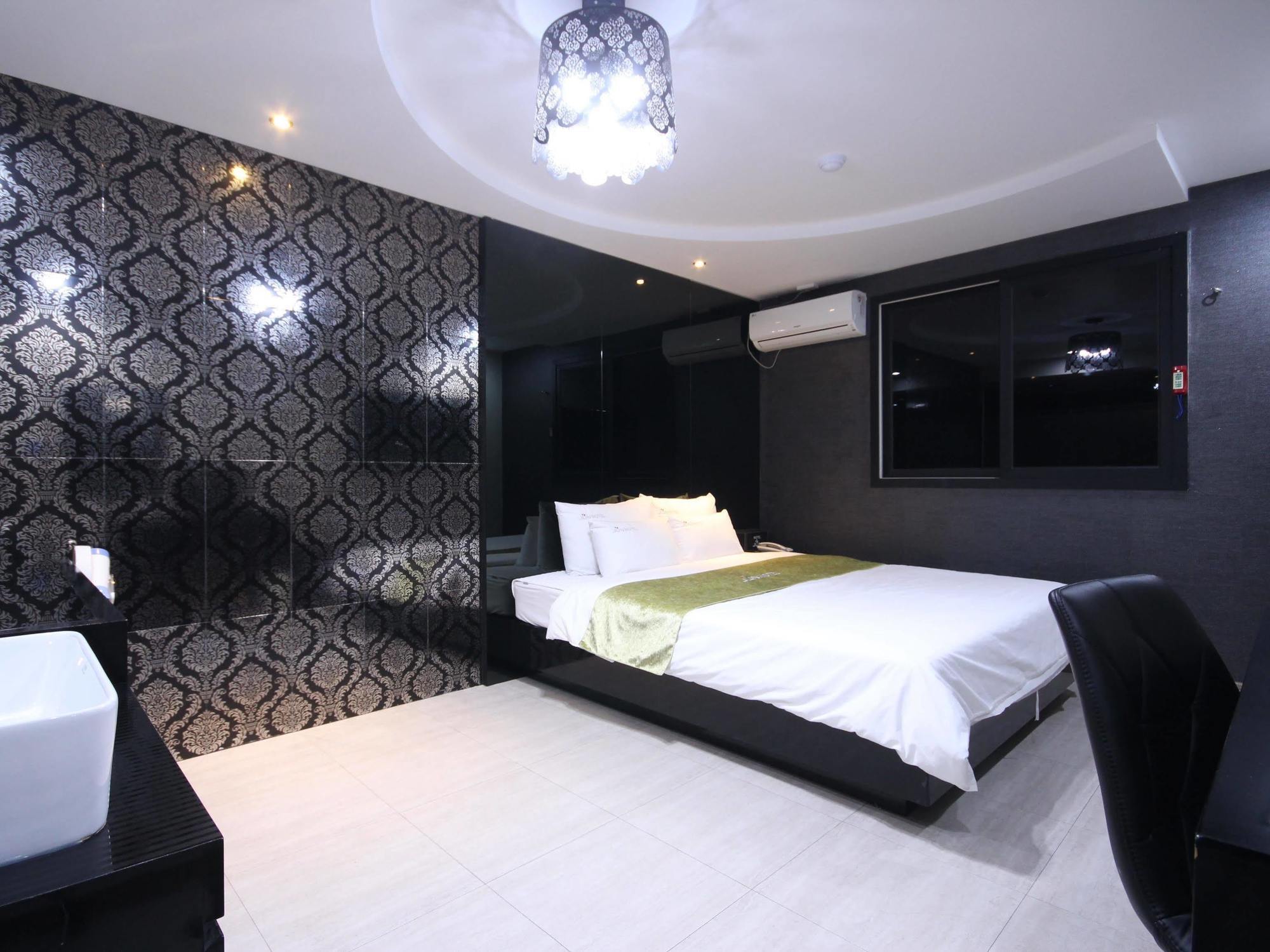 Hotel June Haeundae Busan Ngoại thất bức ảnh